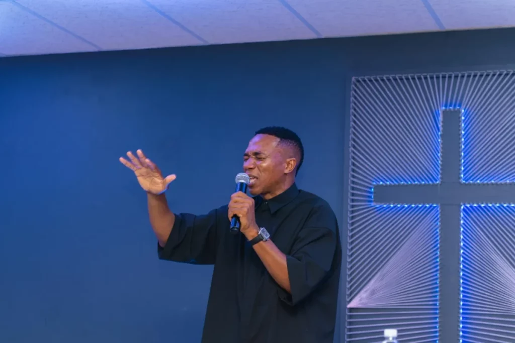 Ps. Sahluko Sithole of Discovery Church preaching a Sunday sermon
